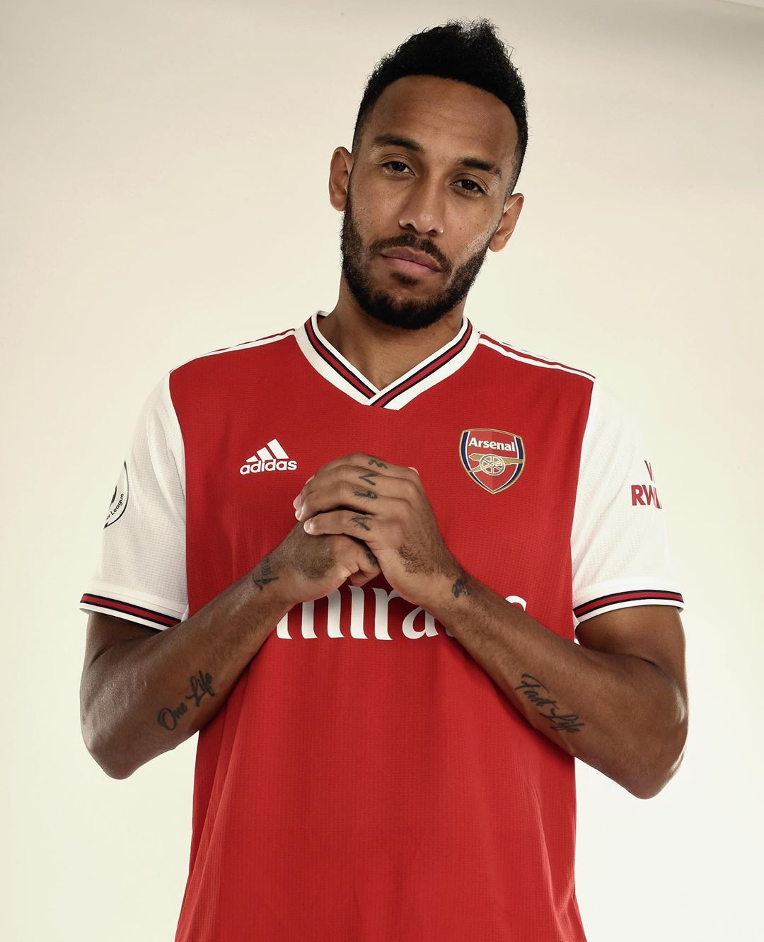 转折点！皇家马德里战术微调，法甲今晨攻防权衡，压力陡增，阵容厚度经受考验的简单介绍